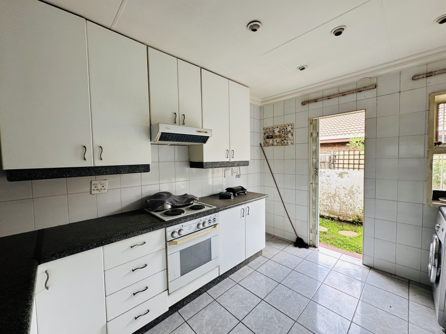 2 Bedroom Property for Sale in Mayfield Park Gauteng