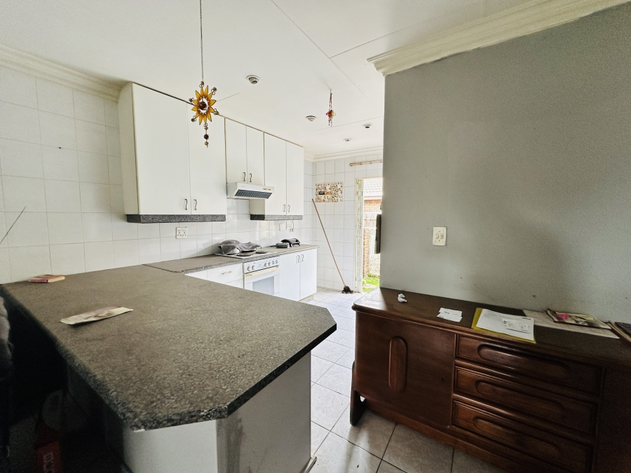 2 Bedroom Property for Sale in Mayfield Park Gauteng