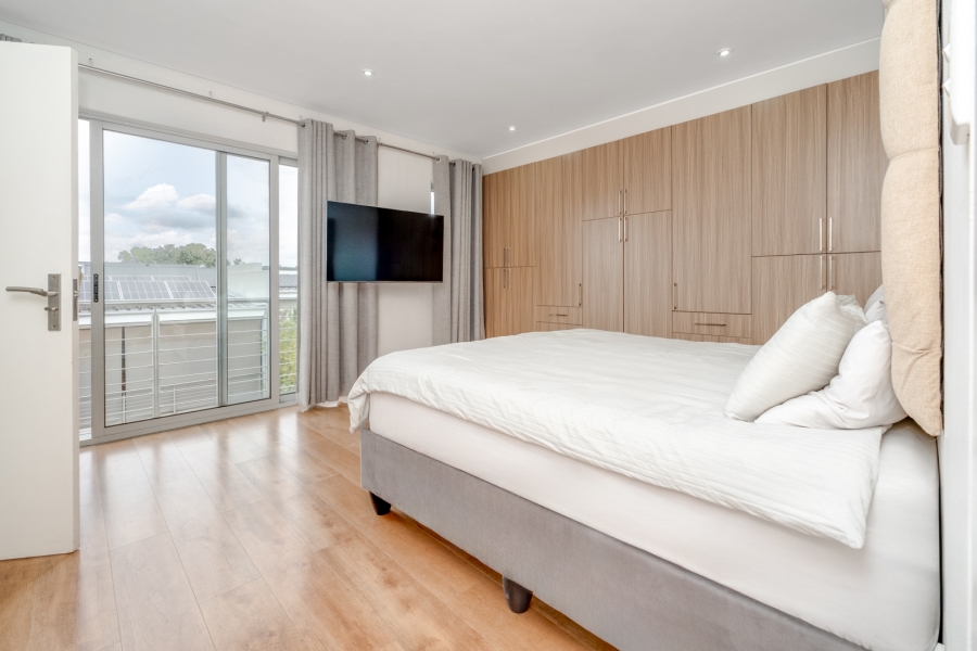 To Let 3 Bedroom Property for Rent in Bryanston Gauteng