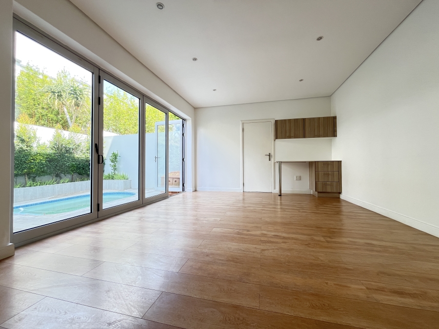 To Let 3 Bedroom Property for Rent in Bryanston Gauteng