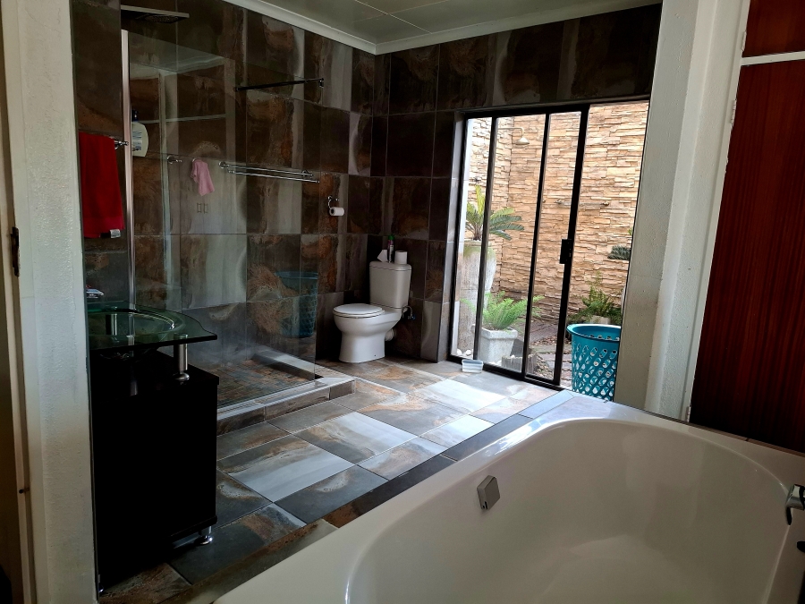 4 Bedroom Property for Sale in Brakpan North Gauteng