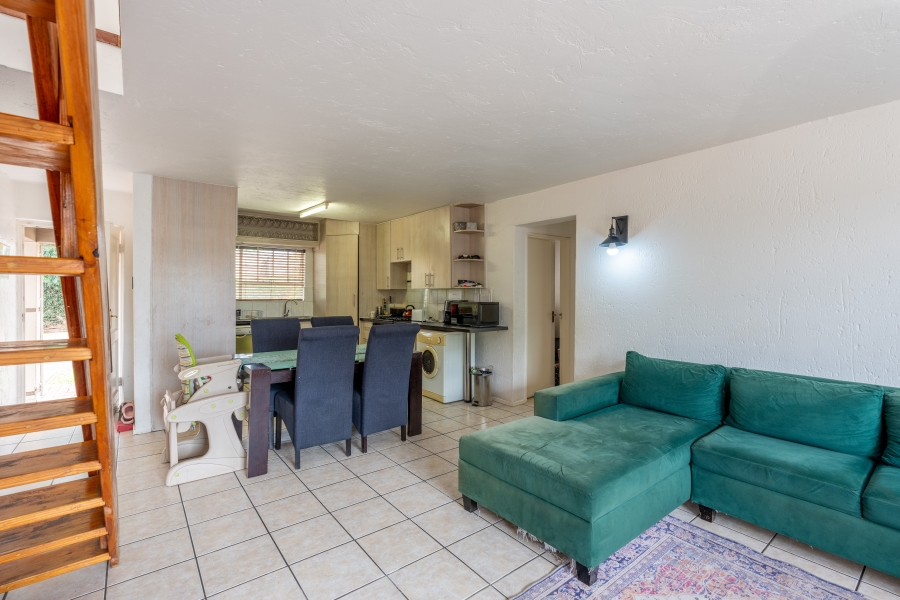 4 Bedroom Property for Sale in Broadacres Gauteng