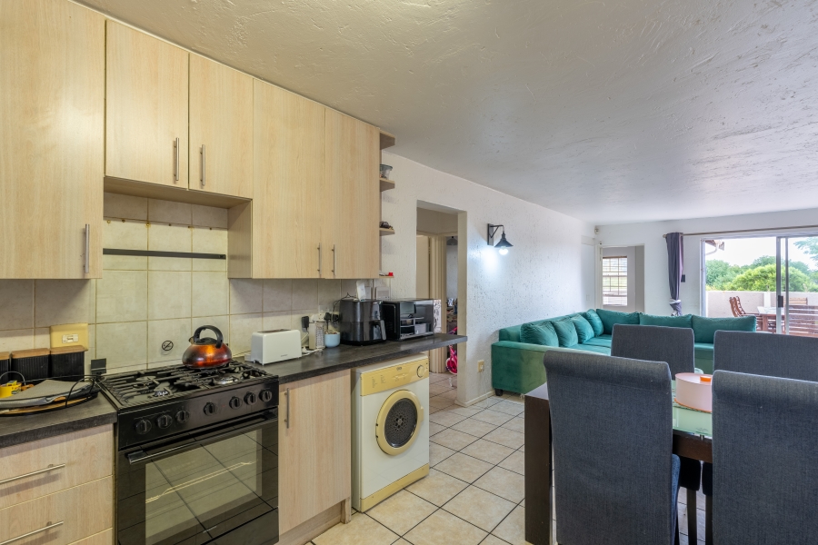 4 Bedroom Property for Sale in Broadacres Gauteng