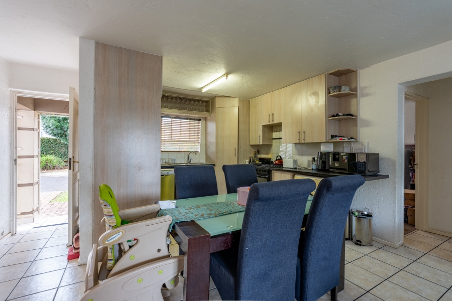 4 Bedroom Property for Sale in Broadacres Gauteng