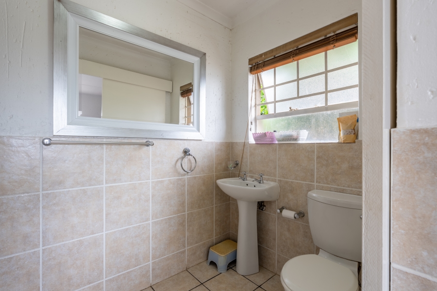 4 Bedroom Property for Sale in Broadacres Gauteng