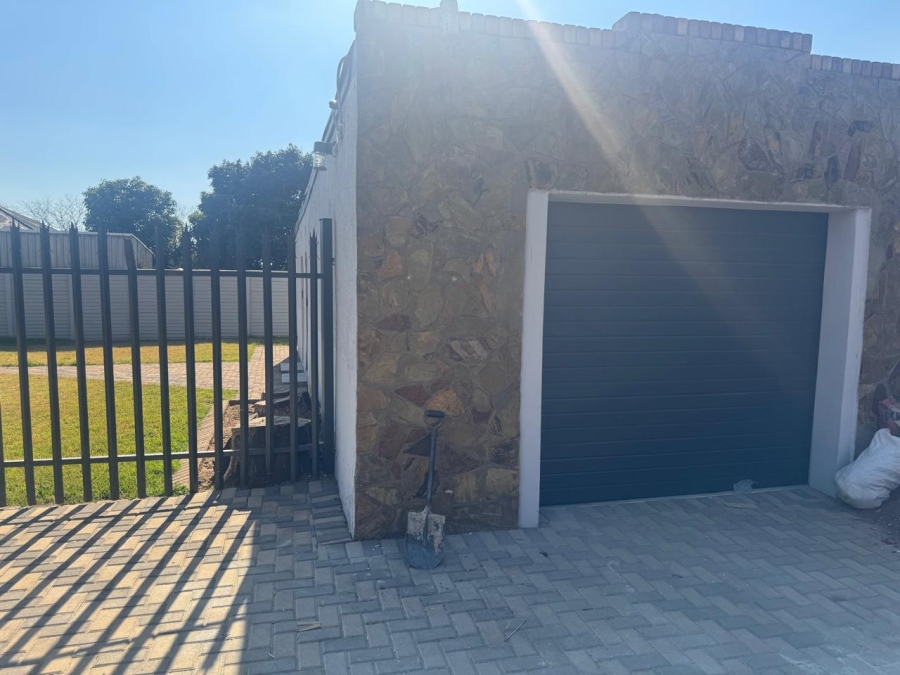 To Let 2 Bedroom Property for Rent in Brakpan Central Gauteng