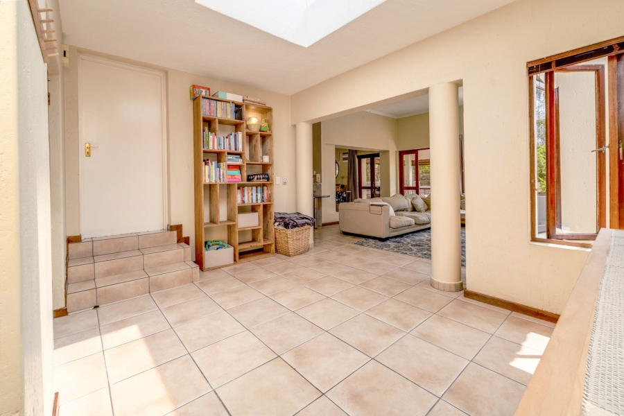 3 Bedroom Property for Sale in Beverley Gauteng