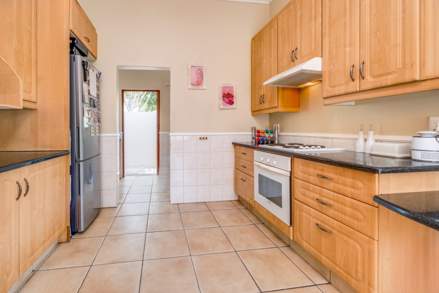 3 Bedroom Property for Sale in Beverley Gauteng