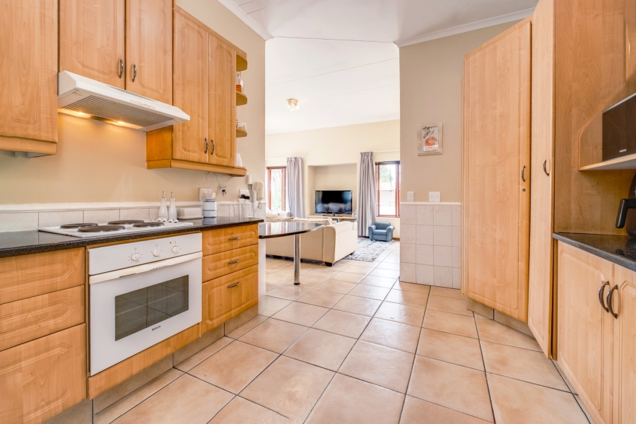 3 Bedroom Property for Sale in Beverley Gauteng