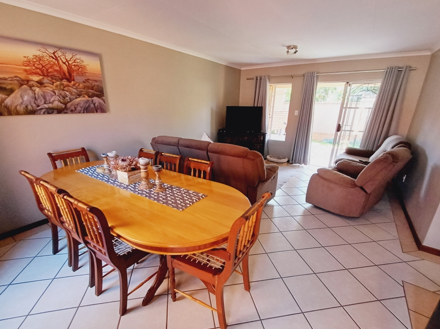 To Let 2 Bedroom Property for Rent in Moreleta Park Gauteng