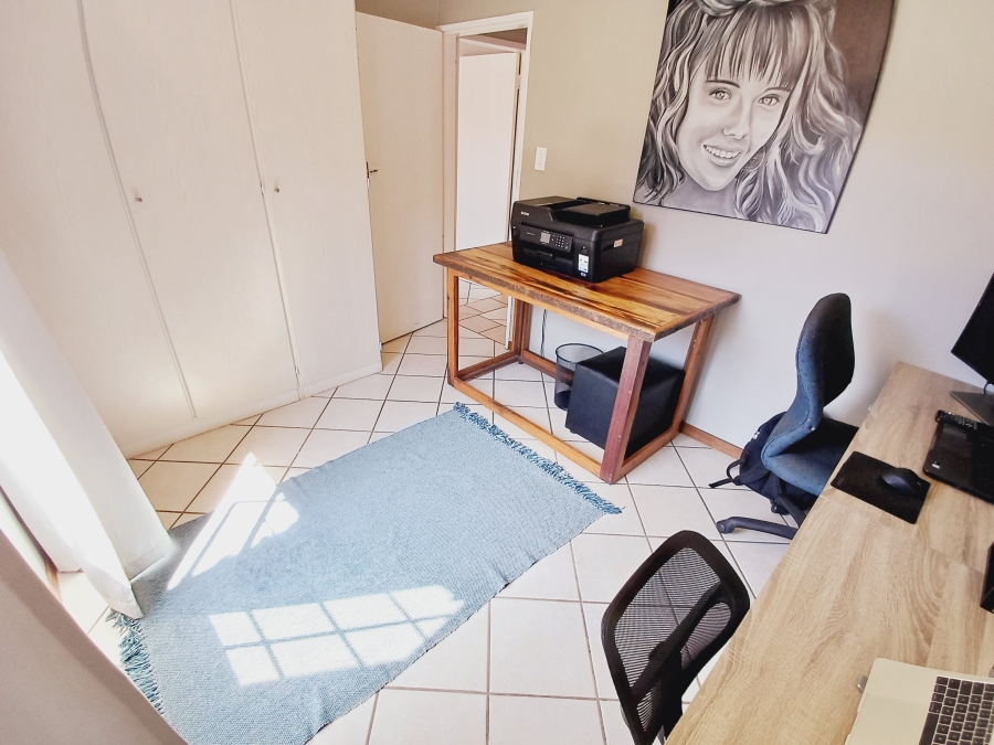 To Let 2 Bedroom Property for Rent in Moreleta Park Gauteng