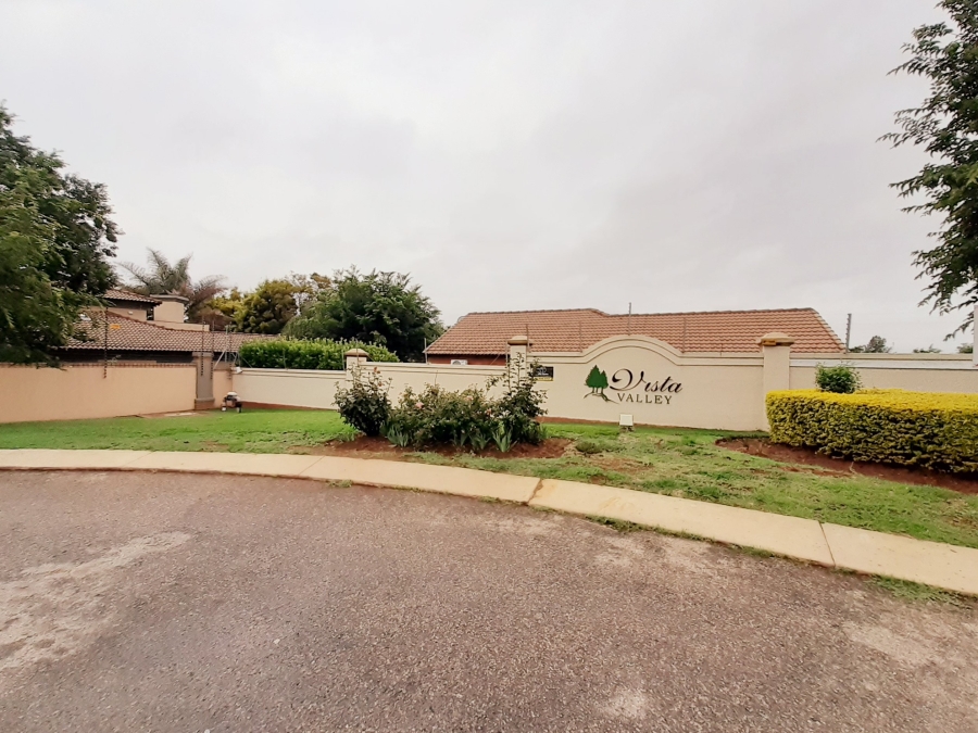 To Let 2 Bedroom Property for Rent in Moreleta Park Gauteng