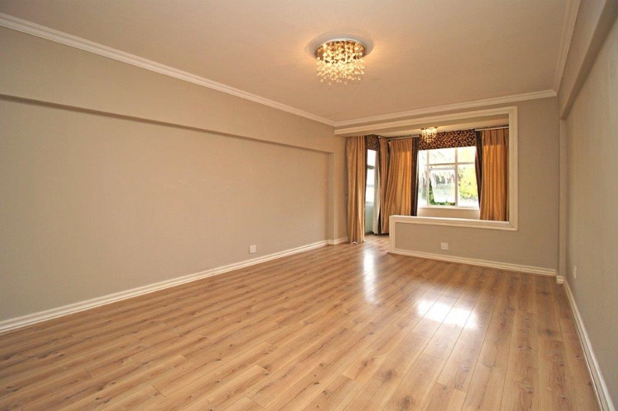 To Let 4 Bedroom Property for Rent in Killarney Gauteng