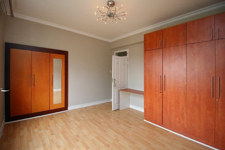 To Let 4 Bedroom Property for Rent in Killarney Gauteng