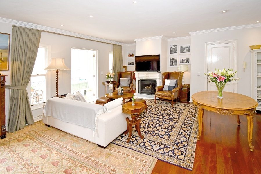 2 Bedroom Property for Sale in Illovo Gauteng