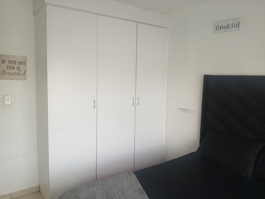 2 Bedroom Property for Sale in Parkrand Gauteng