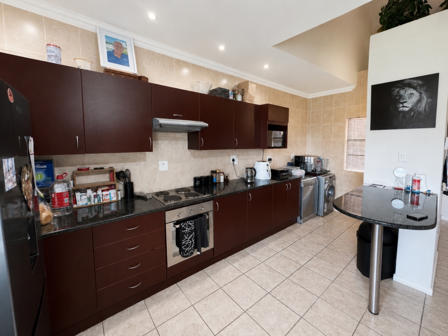 2 Bedroom Property for Sale in Zwartkop Golf Estate Gauteng