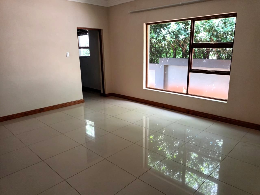 To Let 4 Bedroom Property for Rent in Mooikloof Gauteng