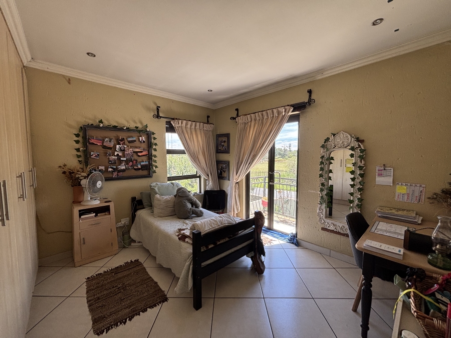 3 Bedroom Property for Sale in Sonneveld Gauteng