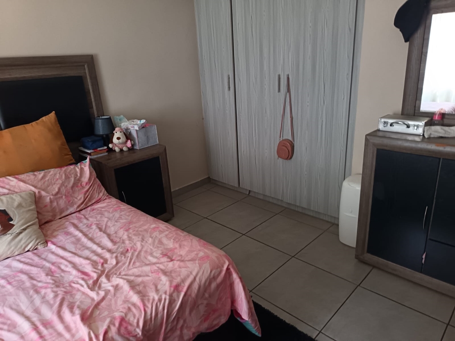2 Bedroom Property for Sale in Florida Gauteng