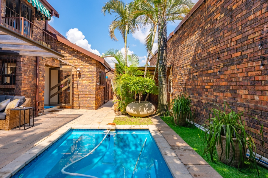 3 Bedroom Property for Sale in Magaliessig Gauteng