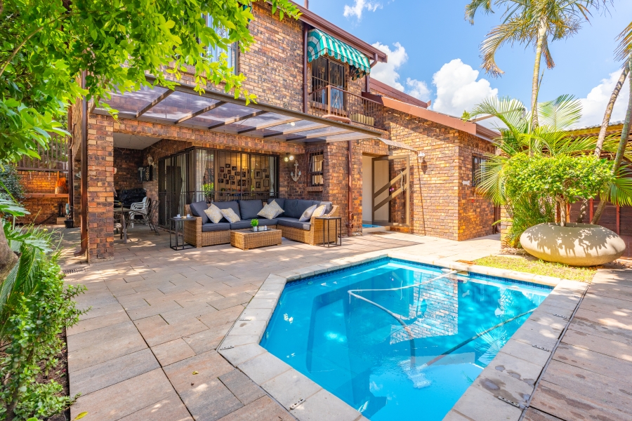 3 Bedroom Property for Sale in Magaliessig Gauteng