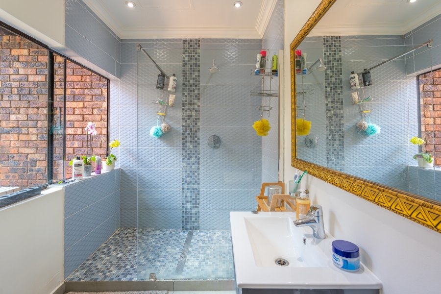 3 Bedroom Property for Sale in Magaliessig Gauteng