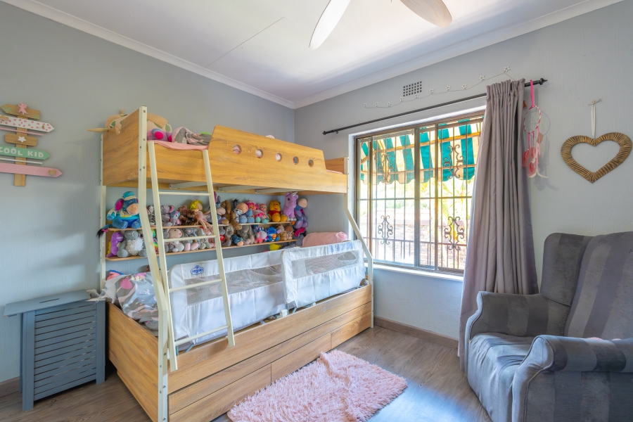 3 Bedroom Property for Sale in Magaliessig Gauteng