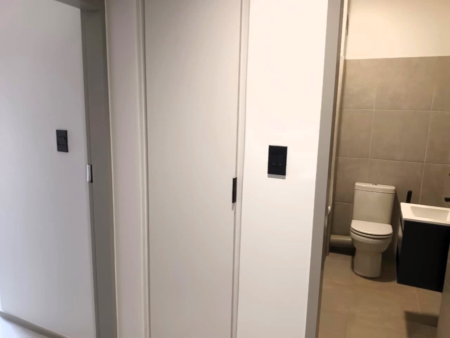 2 Bedroom Property for Sale in Waterkloof Ridge Gauteng