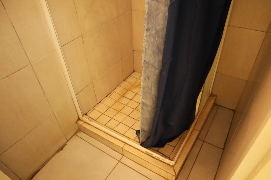 12 Bedroom Property for Sale in Westdene Gauteng