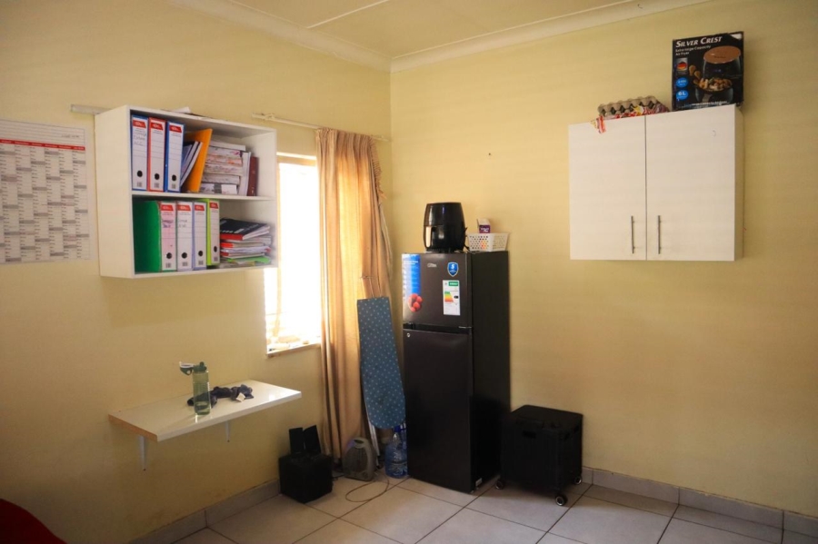12 Bedroom Property for Sale in Westdene Gauteng