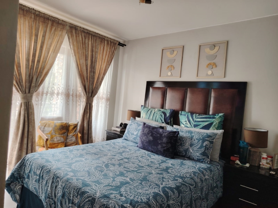 2 Bedroom Property for Sale in Vorna Valley Gauteng
