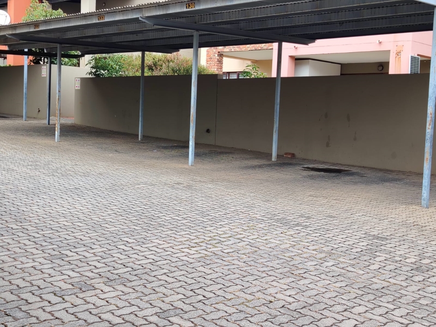 2 Bedroom Property for Sale in Vorna Valley Gauteng