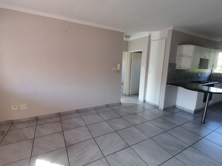 2 Bedroom Property for Sale in Kenleaf Gauteng