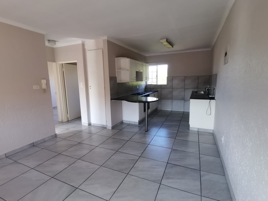 2 Bedroom Property for Sale in Kenleaf Gauteng