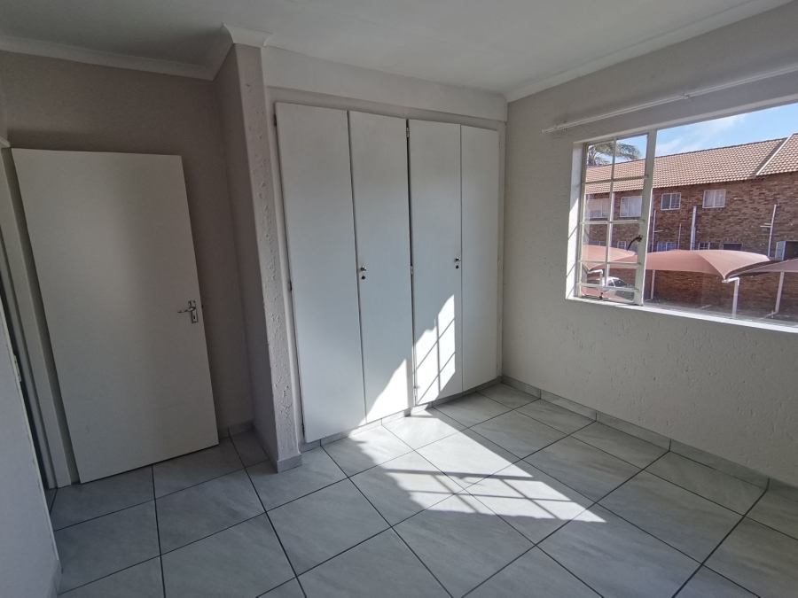 2 Bedroom Property for Sale in Kenleaf Gauteng