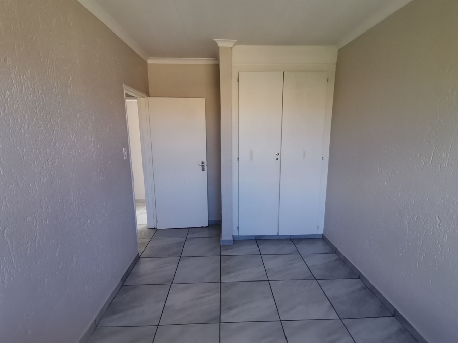 2 Bedroom Property for Sale in Kenleaf Gauteng