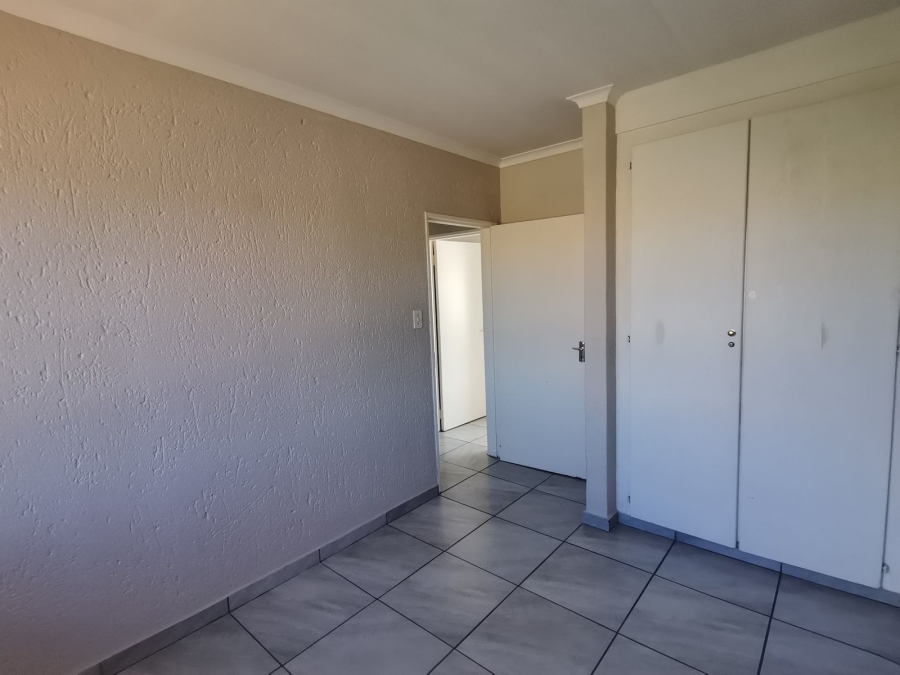 2 Bedroom Property for Sale in Kenleaf Gauteng