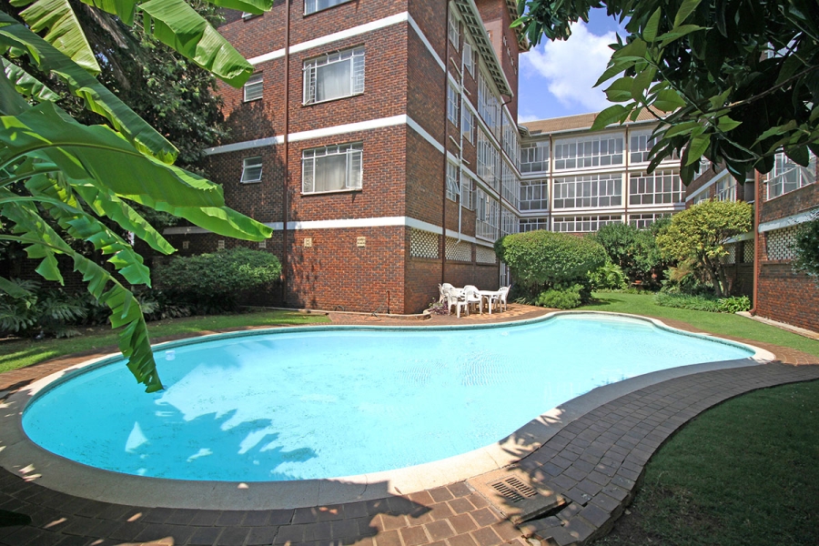 2 Bedroom Property for Sale in Highlands North Gauteng