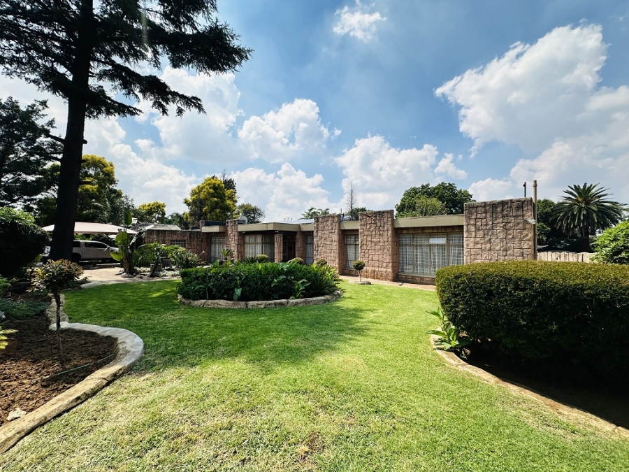 3 Bedroom Property for Sale in Hazeldene Gauteng