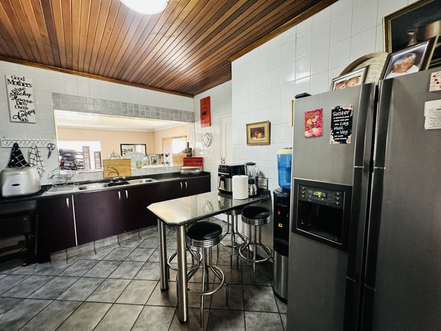 3 Bedroom Property for Sale in Hazeldene Gauteng