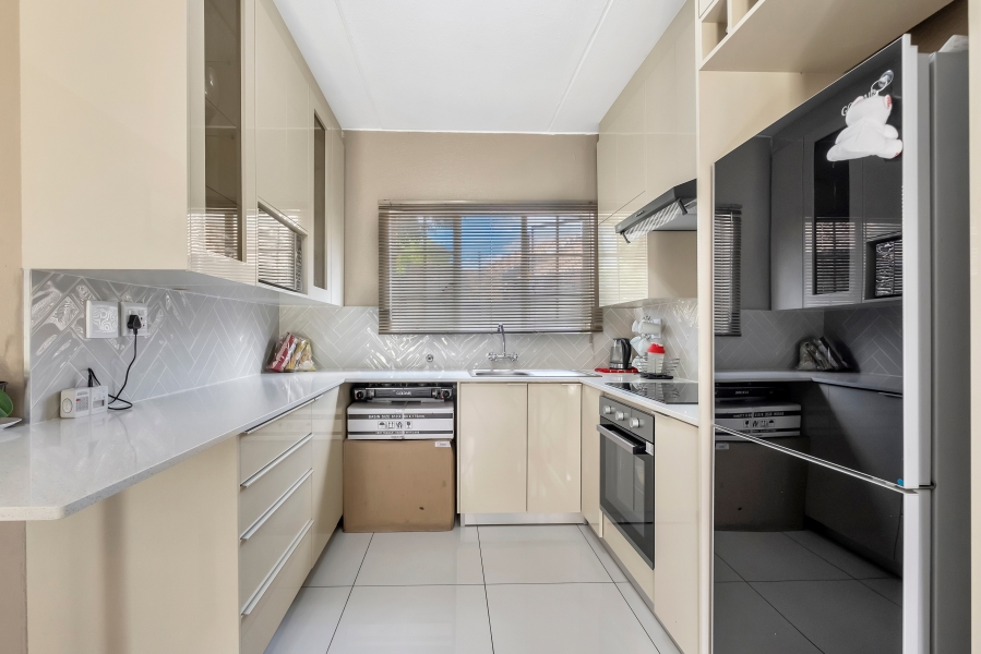 2 Bedroom Property for Sale in Bramley View Gauteng