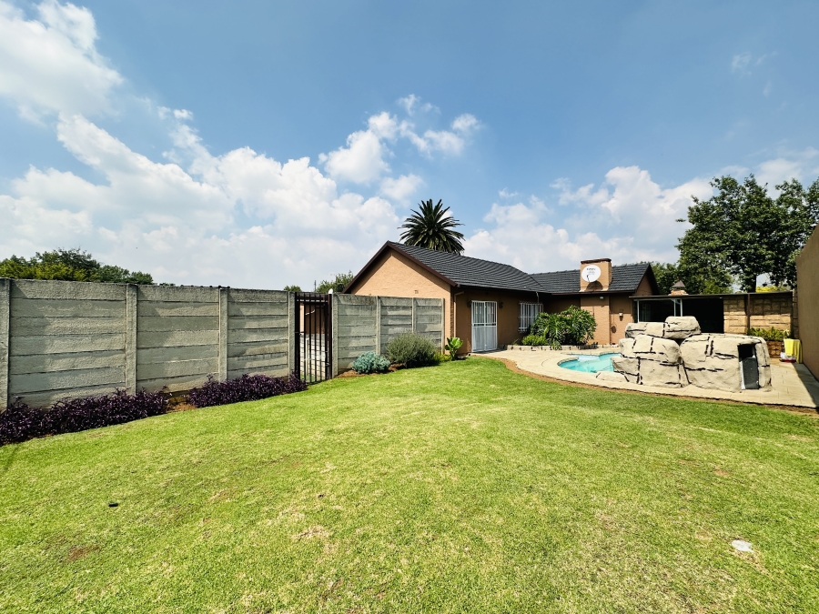 3 Bedroom Property for Sale in Dinwiddie Gauteng