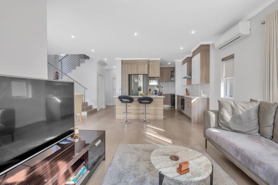 3 Bedroom Property for Sale in Strathavon Gauteng