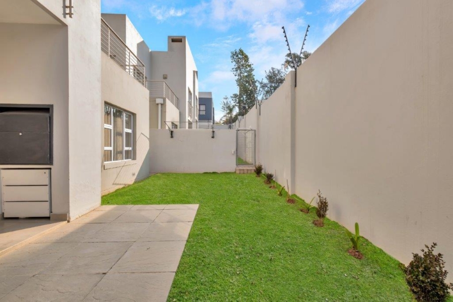 3 Bedroom Property for Sale in Strathavon Gauteng