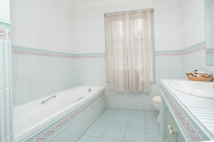 3 Bedroom Property for Sale in River Club Gauteng