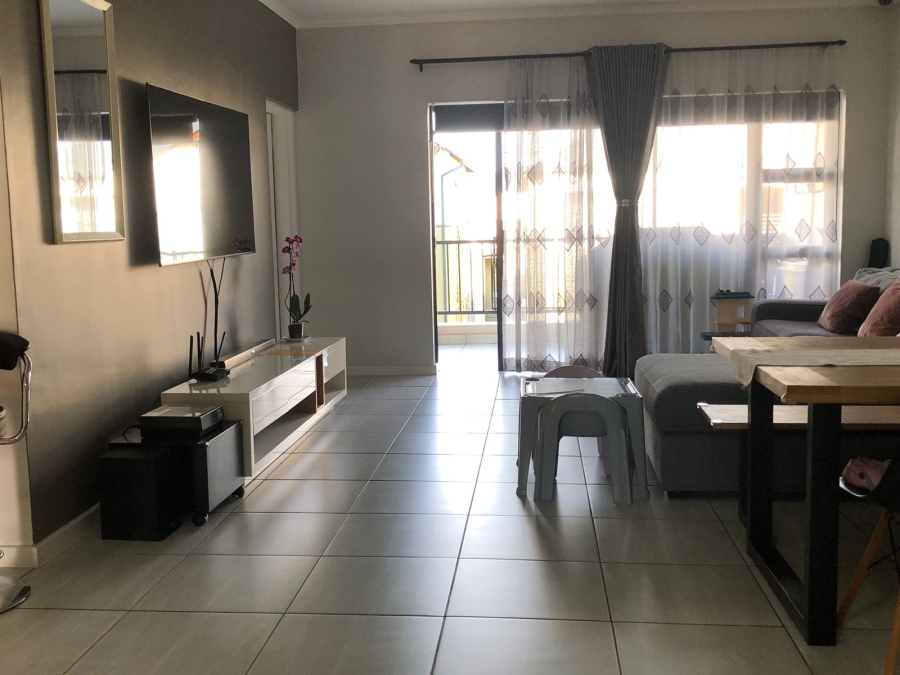 2 Bedroom Property for Sale in Waterfall Gauteng