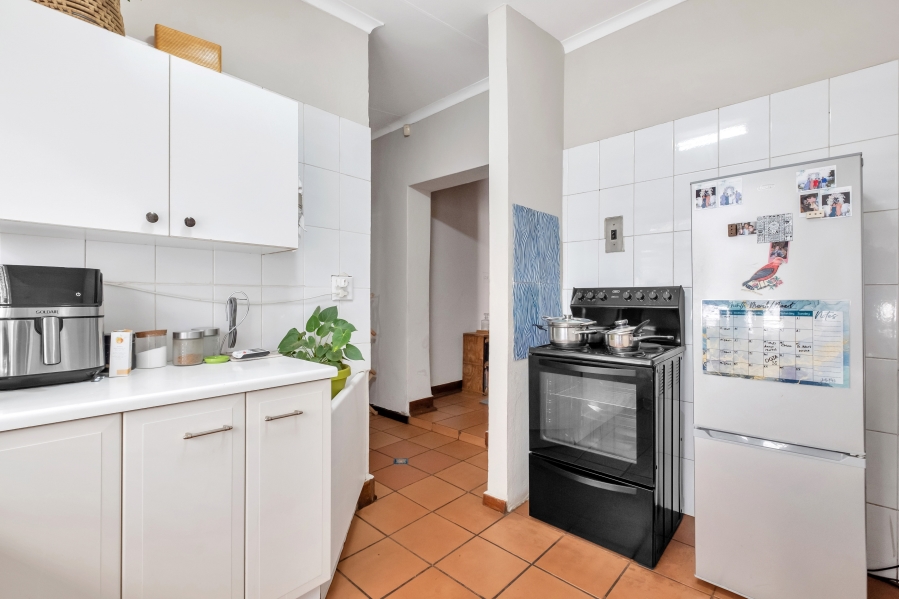 6 Bedroom Property for Sale in Melville Gauteng