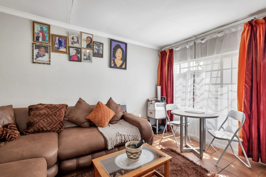 6 Bedroom Property for Sale in Melville Gauteng