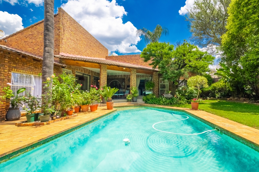 4 Bedroom Property for Sale in Bryanston Gauteng